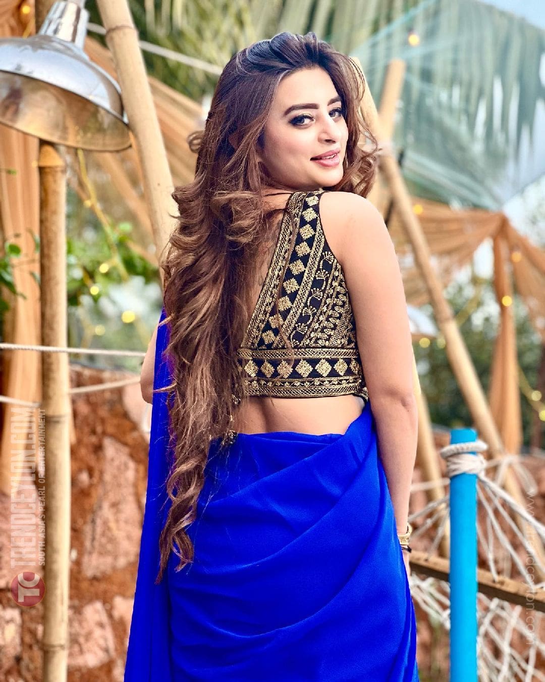 Matkani Ke Matke Actress Ankita Dave Looks Gorgeous In The Blue Saree