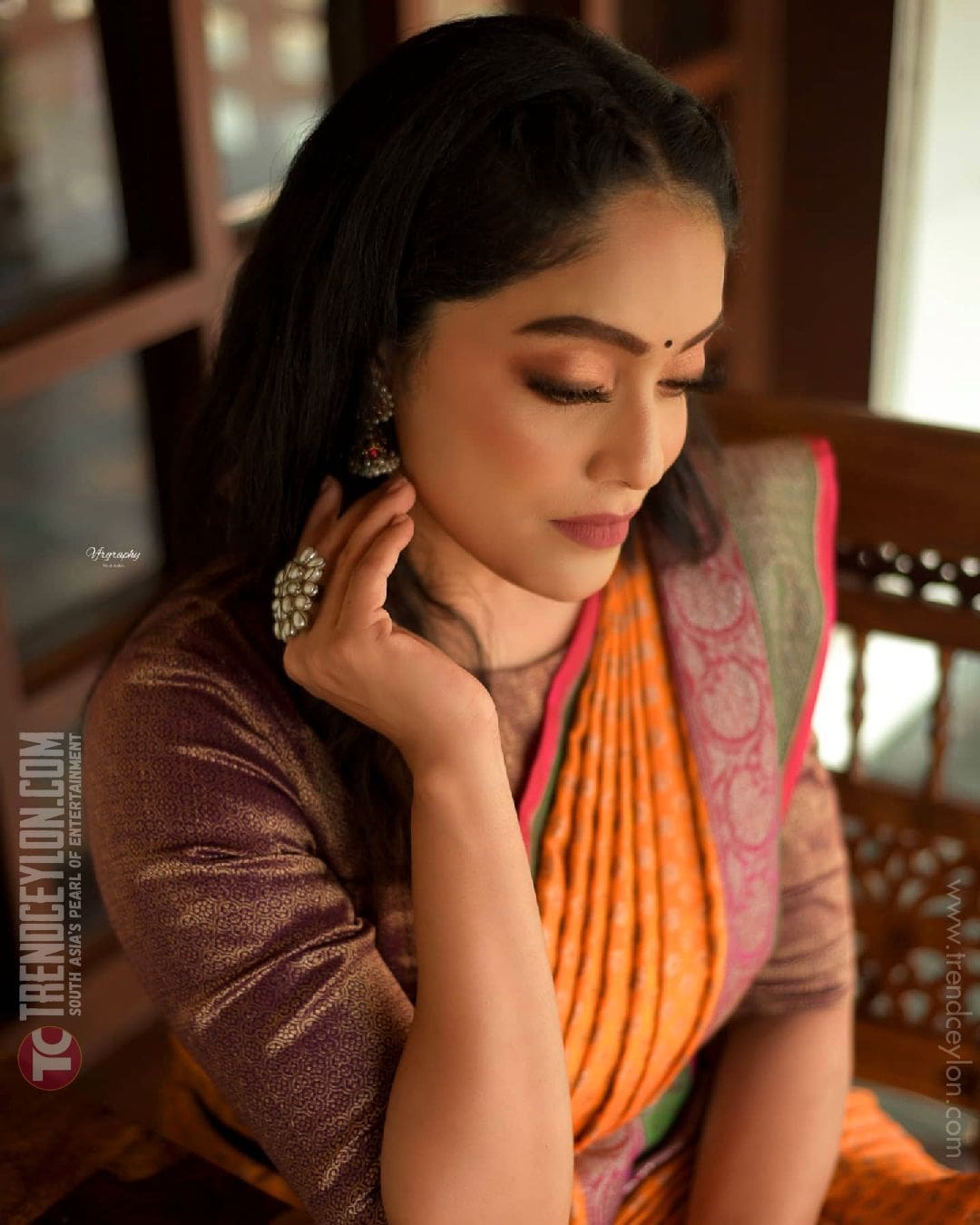 Abhirami Venkatachalam looks beautiful as always in saree