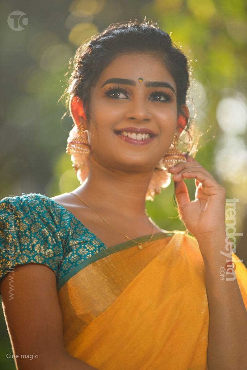 Tiktok fame Janany Kj Photoshoot in Orange Saree | Trendceylon