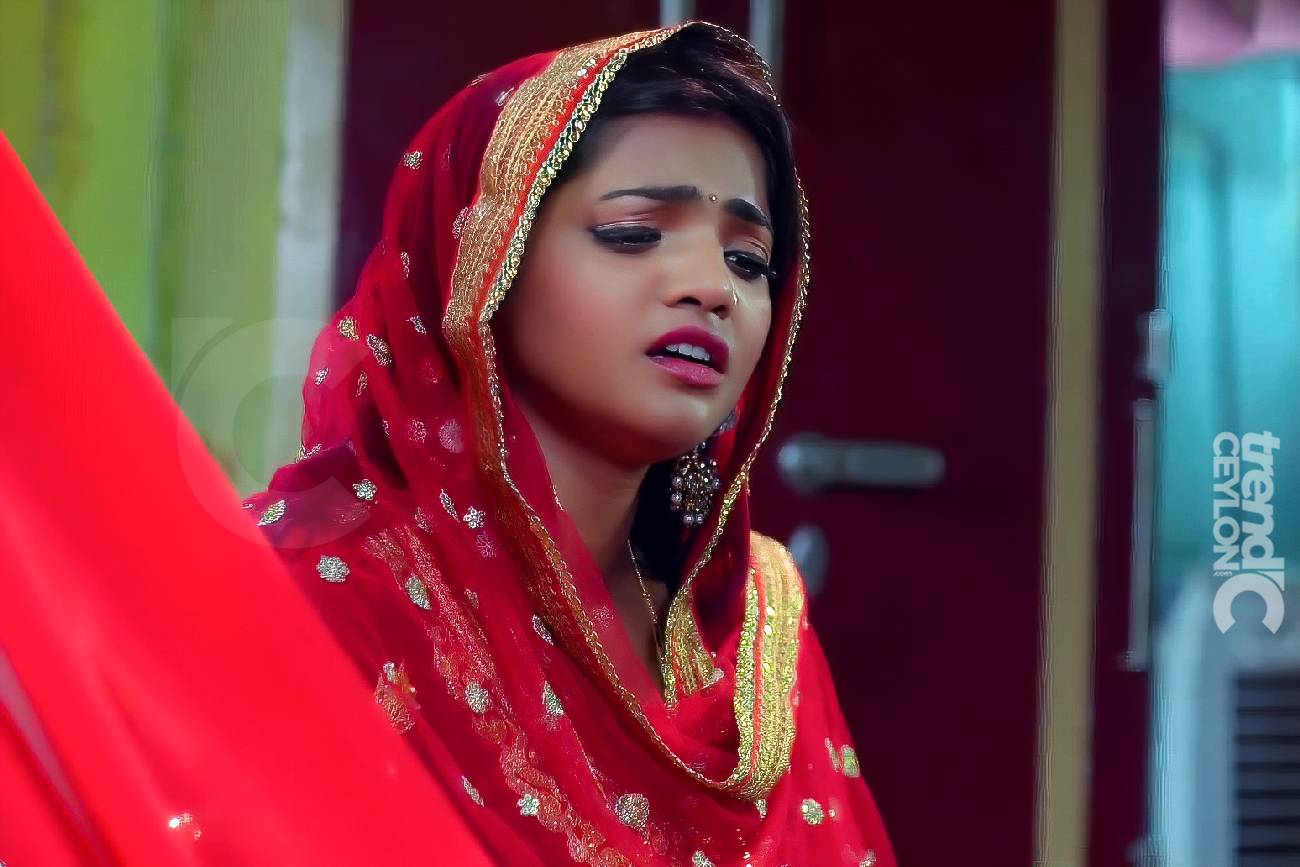 Doraha Web Series Actress Bharti Jha Looks Gorgeous