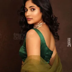 Glamorous Photoshoot: Losliya Mariyanesan Shines in Lehenga