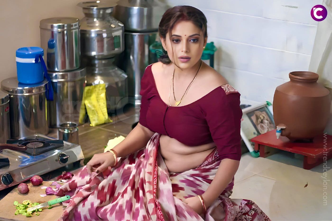 Dost ki girlfriend ki marli desi ansi bhabhi - fogii